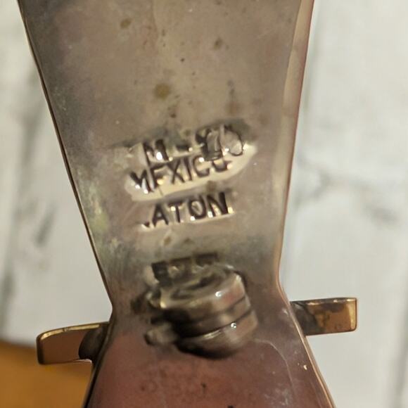 Vintage Mexico Sterling Silver Cat Brooch with Swinging Tail - Picture 5 of 8